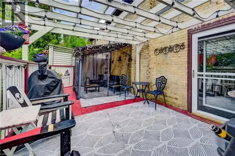 51 Irvin Street Kitchener ON N2H 1K7