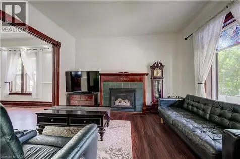 51 Irvin Street Kitchener ON N2H 1K7