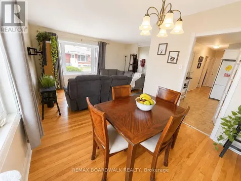 625 Clarke Avenue Ottawa ON K1K 0Y6