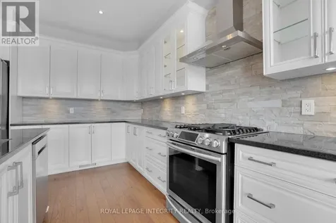 508 Yellow Birch Street Ottawa ON K1W 0J3