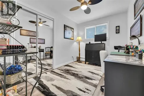 5 Phyllis Avenue Chatham ON N7M 3B8