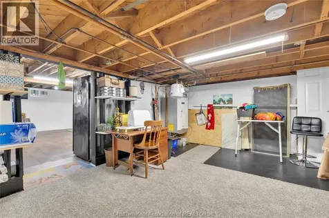 5 Phyllis Avenue Chatham ON N7M 3B8