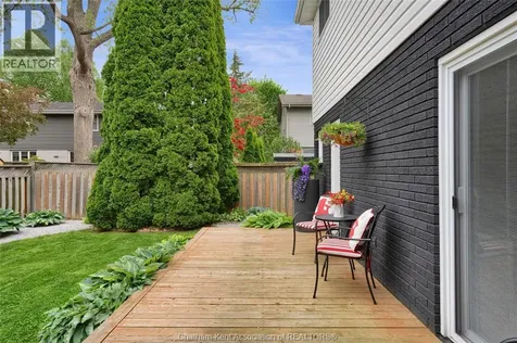 5 Phyllis Avenue Chatham ON N7M 3B8