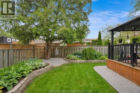 5 Phyllis Avenue Chatham ON N7M 3B8