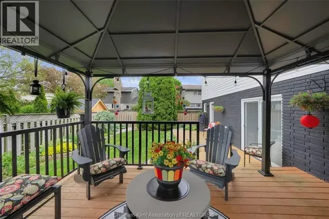 5 Phyllis Avenue Chatham ON N7M 3B8