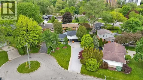 5 Phyllis Avenue Chatham ON N7M 3B8