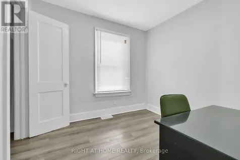 3497 Peter Street Windsor ON N9C 1J4