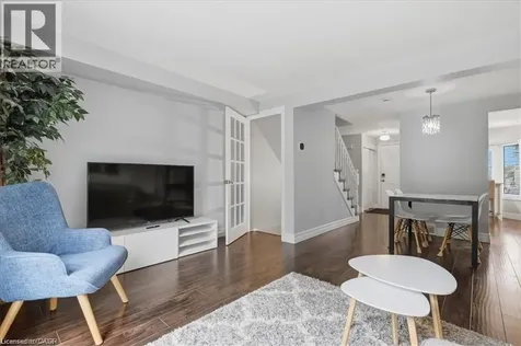 207 Auburn Drive Waterloo ON N2K 3T1