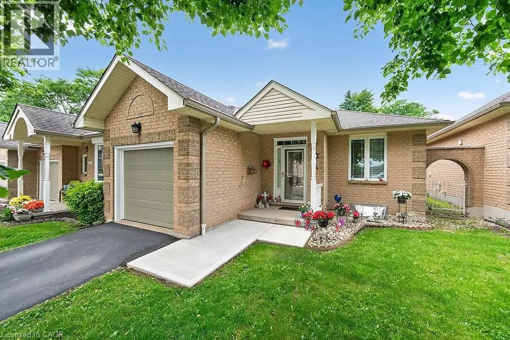 50 Critzia Drive Mount Hope ON L0R 1W0