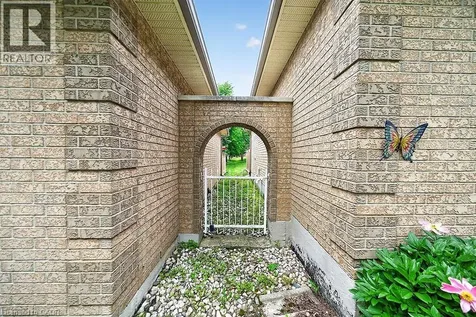 50 Critzia Drive Mount Hope ON L0R 1W0