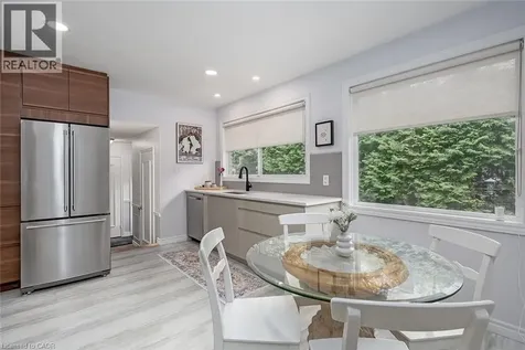 280 Penn Drive Burlington ON L7N 2B8