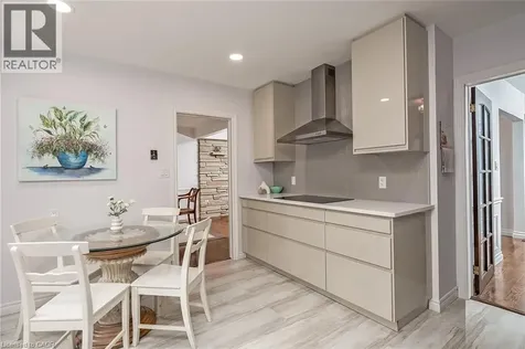 280 Penn Drive Burlington ON L7N 2B8