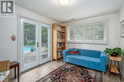 280 Penn Drive Burlington ON L7N 2B8