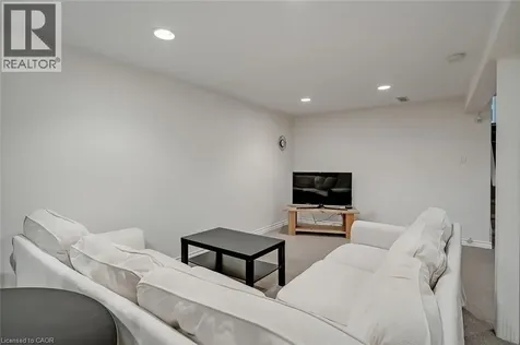 280 Penn Drive Burlington ON L7N 2B8