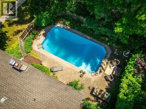 280 Penn Drive Burlington ON L7N 2B8
