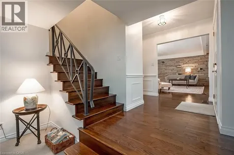 280 Penn Drive Burlington ON L7N 2B8