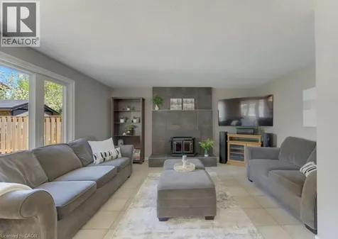 14 Rose Garden Street Kitchener ON N2B 3T1
