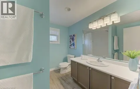 14 Rose Garden Street Kitchener ON N2B 3T1