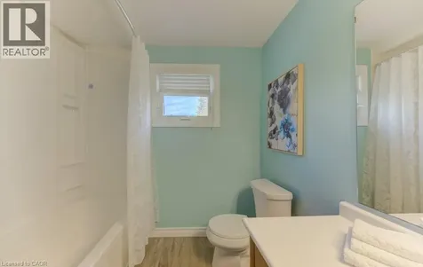 14 Rose Garden Street Kitchener ON N2B 3T1