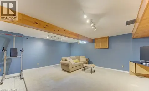 14 Rose Garden Street Kitchener ON N2B 3T1