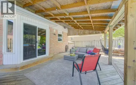 14 Rose Garden Street Kitchener ON N2B 3T1