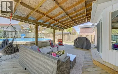 14 Rose Garden Street Kitchener ON N2B 3T1