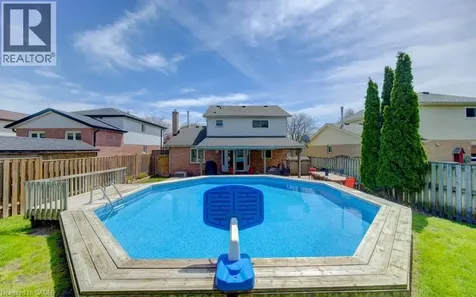 14 Rose Garden Street Kitchener ON N2B 3T1