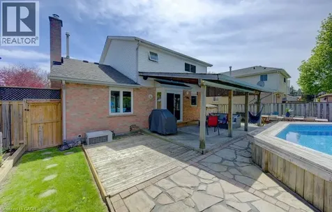 14 Rose Garden Street Kitchener ON N2B 3T1