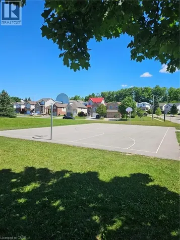 14 Rose Garden Street Kitchener ON N2B 3T1