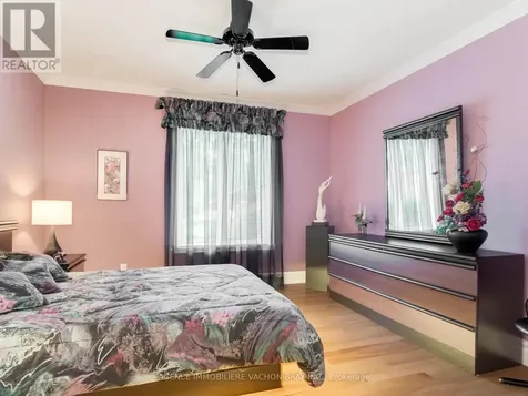 21050 Juniper Avenue South Glengarry ON K0C 1E0
