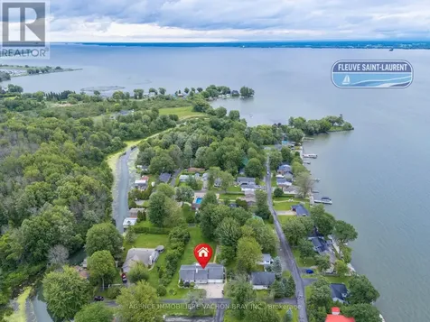 21050 Juniper Avenue South Glengarry ON K0C 1E0