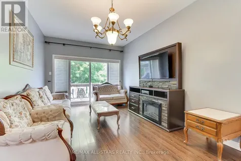 7 John Harvey Street Uxbridge ON L9P 1C3