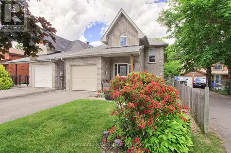 7 John Harvey Street Uxbridge ON L9P 1C3