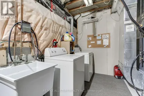 7 John Harvey Street Uxbridge ON L9P 1C3