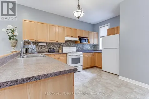 7 John Harvey Street Uxbridge ON L9P 1C3