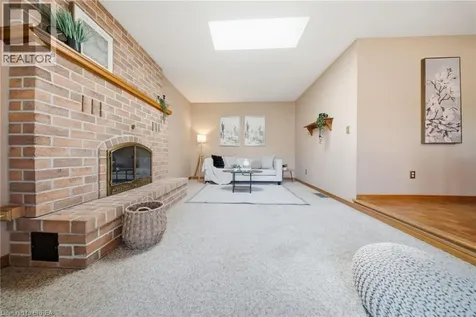 22 Colonial Crescent Brantford ON N3R 7M6