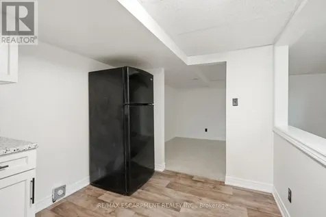 1408 Edgewood Road Hamilton ON L8N 2Z7