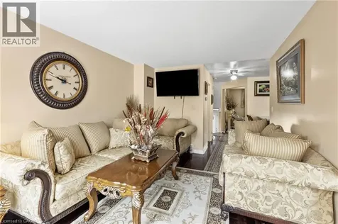 6745 Dawson Street Niagara Falls ON L2E 7B6