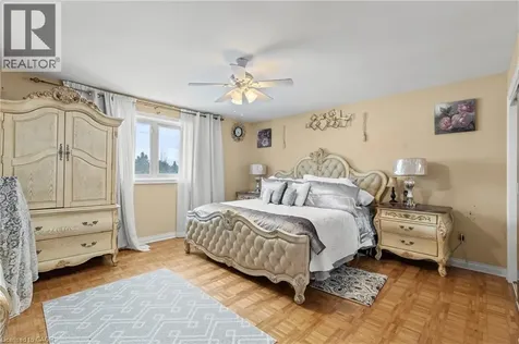 6745 Dawson Street Niagara Falls ON L2E 7B6