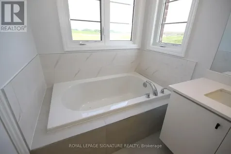 131 Union Boulevard Wasaga Beach ON L6Z 0P1