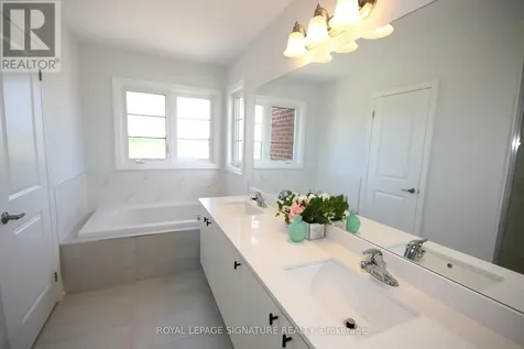 131 Union Boulevard Wasaga Beach ON L6Z 0P1