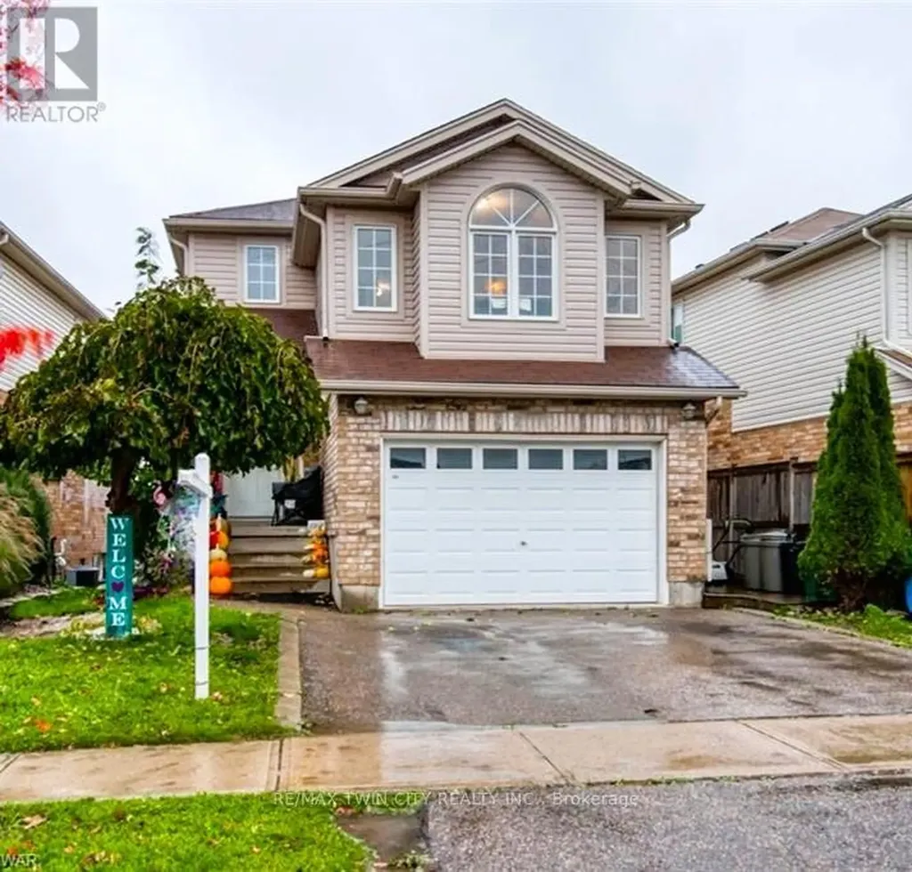 490 Activa Avenue Kitchener ON N2E 4C1