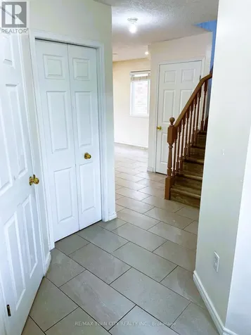 490 Activa Avenue Kitchener ON N2E 4C1