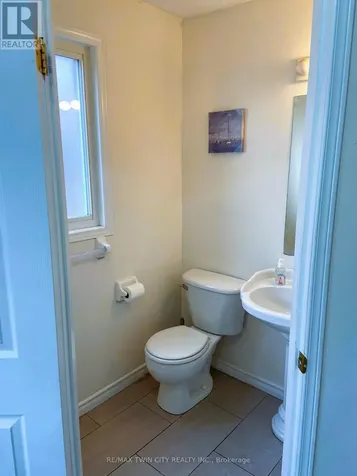 490 Activa Avenue Kitchener ON N2E 4C1