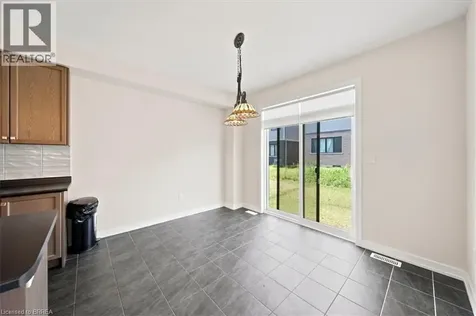 78 Lilac Circle Caledonia ON N3W 0H5