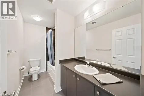 78 Lilac Circle Caledonia ON N3W 0H5