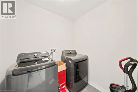 78 Lilac Circle Caledonia ON N3W 0H5