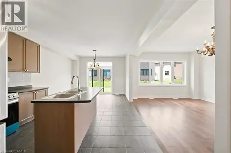 78 Lilac Circle Caledonia ON N3W 0H5