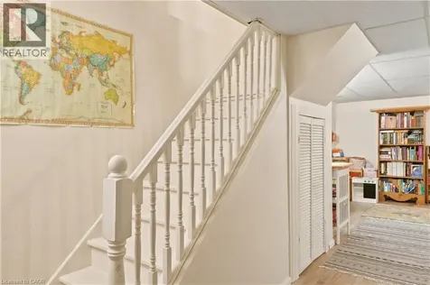 119 Rossmore Court London ON N6C 6B7