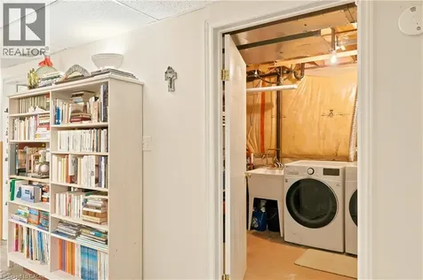 119 Rossmore Court London ON N6C 6B7